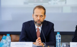 Поздравительное послание гражданам от посла ЕС в Молдове Яниса Мажейкса