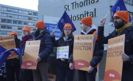 Главное не болеть Британские медики объявили забастовку