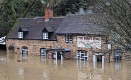 В Англии действуют сотни местных предупреждений о наводнениях