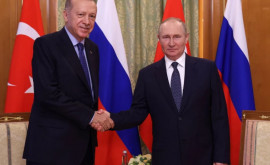 Vizita lui Putin în Turcia amînată
