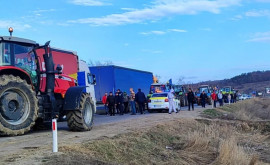 Agricultorii au deblocat drumul de acces spre vama LeușeniAlbița
