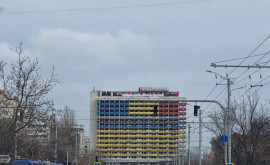 Hotelul Național din capitală a fost pictat din nou