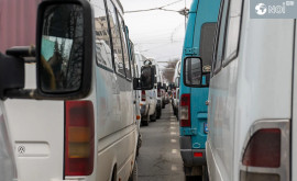 Забастовка перевозчиков несмотря на угрозы десятки районных и межрайонных маршрутов были остановлены 