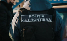 Un polițist de frontieră ștampila pașapoartele contra o sumă uriașă de bani