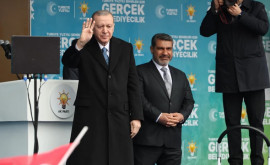 Un candidat din partea partidului lui Erdogan a fost huiduit 