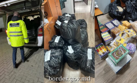 Sute de kg de produse alimentare transportate ilegal găsite în zona de frontieră