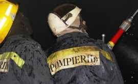 Intervenția pompierilor la lichidarea unui incendiu la Telenești
