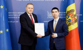 Pe final de mandat ambasadorul Ucrainei la Chișinău sa ales cu o medalie de merit
