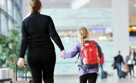 Recomandările ASP pentru părinții care au planificat o călătorie peste hotare împreună cu copiii