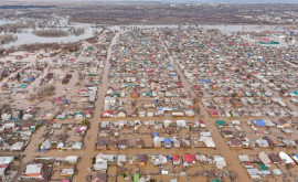 Mii de persoane evacuate din regiunea Orenburg din Rusia