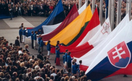 20 лет назад крупнейшее расширение ЕС