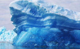 Un aisberg de mari dimensiuni sa desprins în Antarctica
