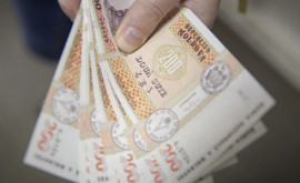 Care este salariul mediu în Moldova și în ce sectoare este mai mare