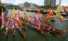 В Китае готовятся к празднику Драконьих лодок 