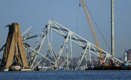 Resturile de metal au fost îndepărate Canalul de transport maritim din Baltimore redeschis
