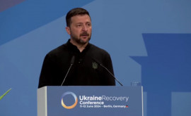 Zelenski promite să restabilească instalațiile energetice distruse ale Ucrainei 