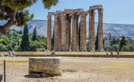 Аномальная жара в Греции закрыты школы и Акрополь