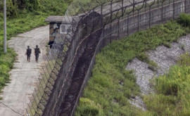 Coreea de Nord construiește un zid