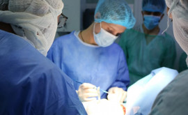 Врачи Бельцкой клинической больницы успешно прооперировали 3килограммовую опухоль