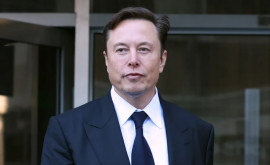 Elon Musk despre un mesager online Este un program spion