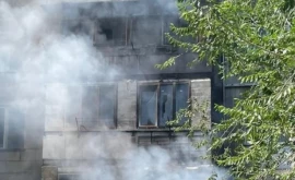 Пожар в многоэтажном жилом доме в секторе Ботаника