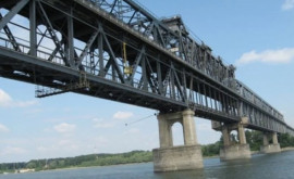 În atenția operatorilor de transport rutier Pe un pod circulația va fi temporar închisă 