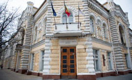 Чебан возмущен тем что Кишинев остался без принятого бюджета