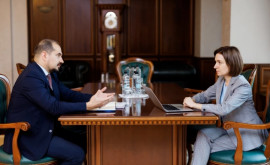 Майя Санду обсудила вопросы улучшения социальных услуг с министром Алексеем Бузу