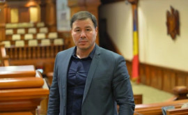 Bogdan Țîrdea Nu spitale școli și fabrici vor construi nui așa