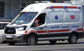 Un bărbat a făcut stop cardiorespirator în timp ce se afla la volan 