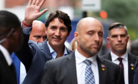 Guvernul liberal minoritar al lui Trudeau a supravieţuit unei moţiuni de cenzură