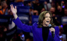  Discursul lui Kamala Harris a deviat de la scenariu