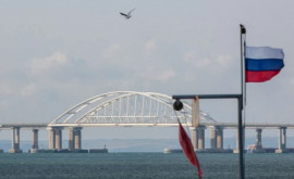 Движение по Крымскому мосту перекрыто В России заявили еще об одной атаке