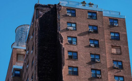 În New York sa prăbușit parțial un bloc de locuințe cu mai multe etaje