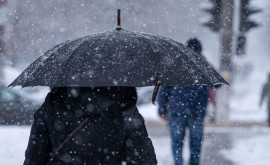 Iarna bate la ușă în Moldova sinopticienii au emis Cod Galben
