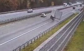 Змейка на трассе молдавский водитель устроил опасное шоу на чешской дороге