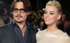 Divorţul dintre Johnny Depp şi Amber Heard sa încheiat
