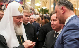 Dodon la invitat pe Patriarhul Kirill în Moldova 