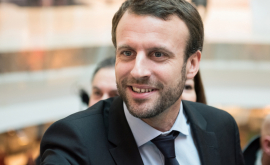 Опрос предрек победу Макрона во втором туре выборов президента Франции