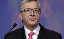 Juncker UE nu trebuie să cedeze în faţa cererilor SUA de a creşte cheltuielile militare