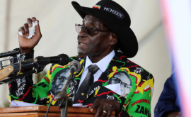 Президент Зимбабве потратил на празднование 93летия 2 млн евро