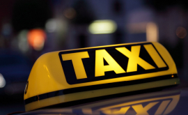 Taximetrist amenințat cu cuțitul de pasager