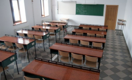 Правительство выделит деньги на ремонт шести школ