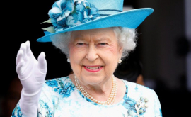 Елизавета II разрешила Терезе Мэй начать процедуру Brexit