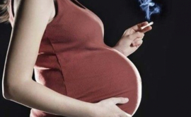 De ce femeile trebuie să renunțe la fumat în timpul sarcinii