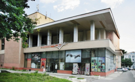 La Teatrul AP Cehov va avea loc premiera spectacolului Proştii