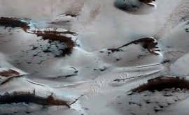NASA Dune uriașe pe Marte fotografiate de pe orbită