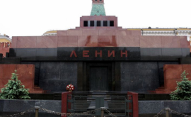 Мавзолей Ленина вновь готов принять посетителей
