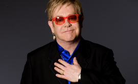 Elton John a ajuns la reanimare
