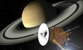 Imagini spectaculoase Cum arată Terra printre inelele lui Saturn